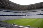 Allianz-Arena Mnchen: Max. Kapazitt: 69.901 Pltze [Sitzpltze: 56.401] [Stehpltze: 13.500], Internationale Spiele: 66.000 Sitzpltze aufgenommen am 24.06.2011