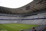 Allianz-Arena M�nchen: Max. Kapazit�t: 69.901 Pl�tze [Sitzpl�tze: 56.401] [Stehpl�tze: 13.500], Internationale Spiele: 66.000 Sitzpl�tze aufgenommen am 24.06.2011